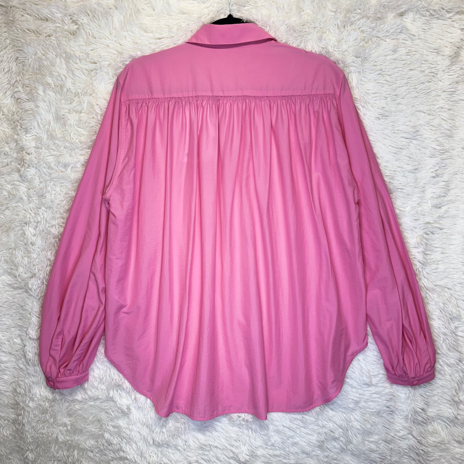 Nwt Mo&Co. Pink Pleated Back Hidden Button Down Shirt Size M — image 6 of 8
